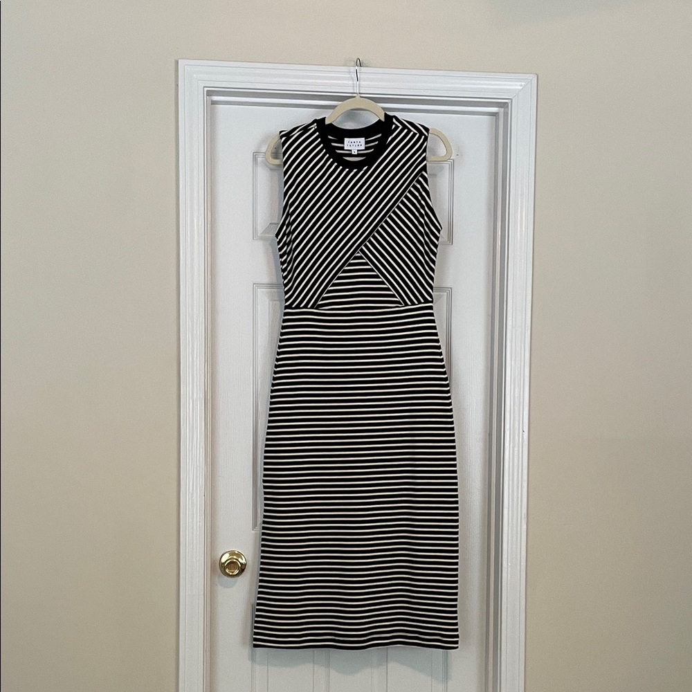 Tanya Taylor NEVER WORN Black and Cream Striped Knit Midi Dress Size Medium